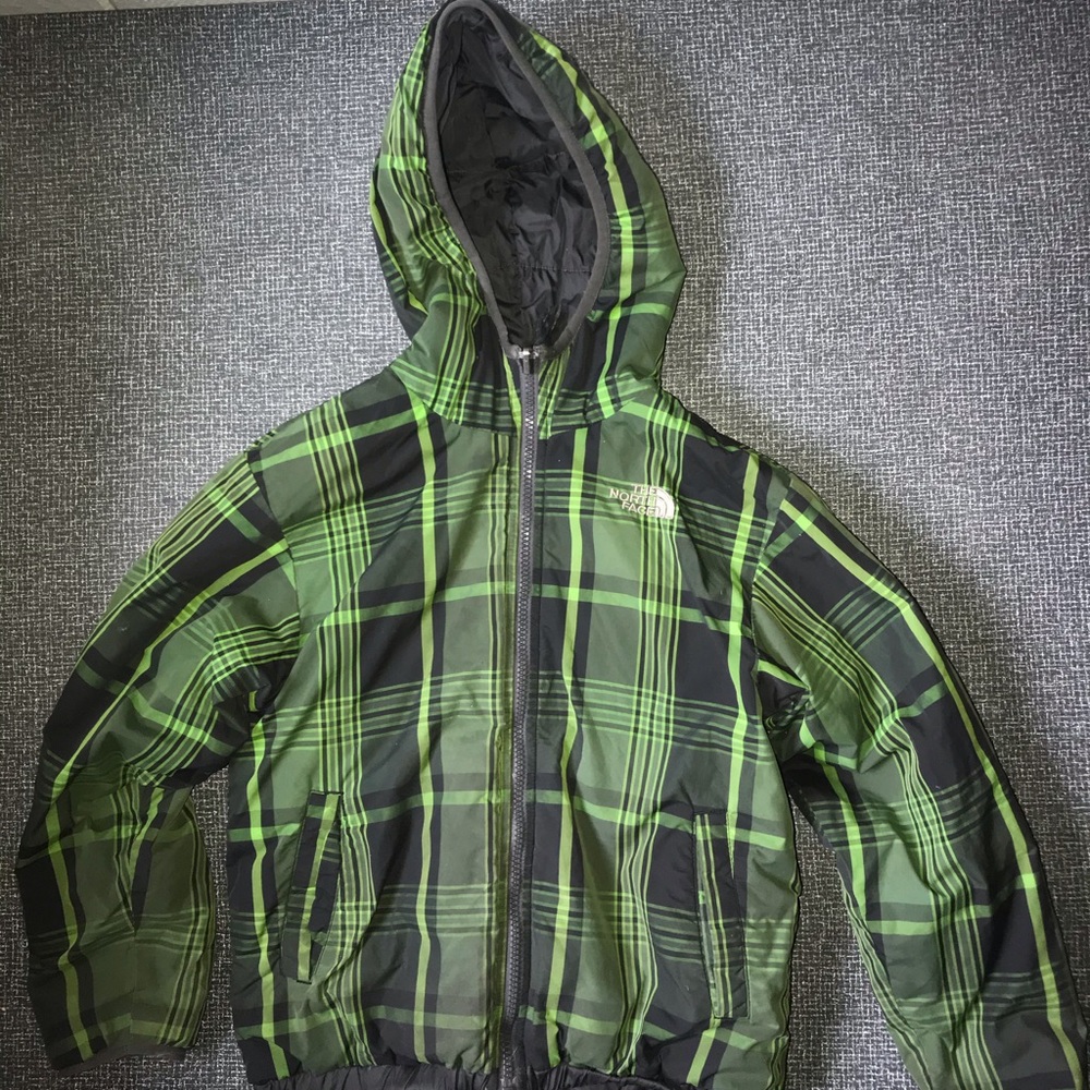 The North Face Reversible Puff Jacket  Youth size 7/8